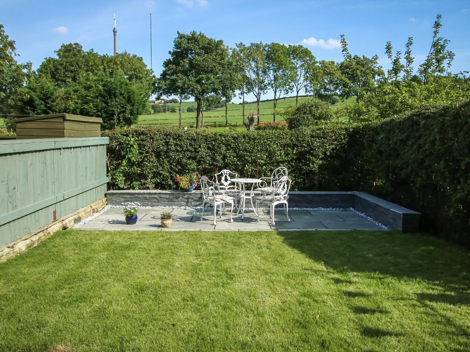 Little Badger Cottage Kirkburton Exterior photo